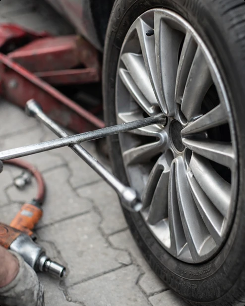 Dynamic Mobile Tire service vehicle and installation